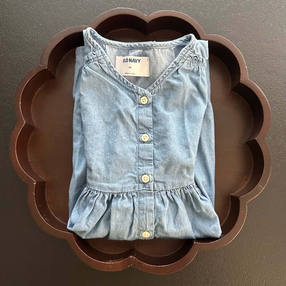 Toddler Girls Size 5T ~ Carter’s & Old Navy Dresses ~ 2 Dresses
